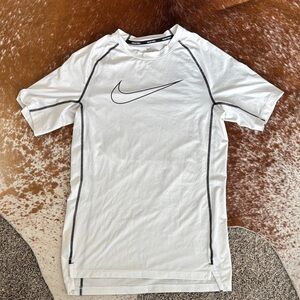 Nike Pro Men’s White Short-Sleeve